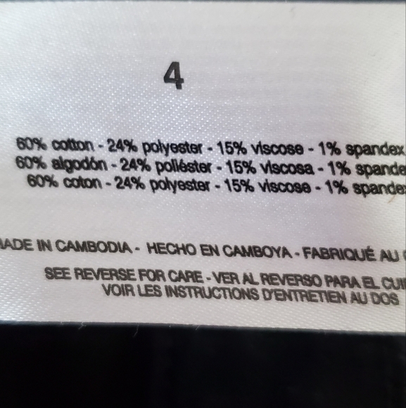💚5/$25 Social Standard Sanctuary Black High Rise Crop Straight Jeans Size 4 - Picture 12 of 12